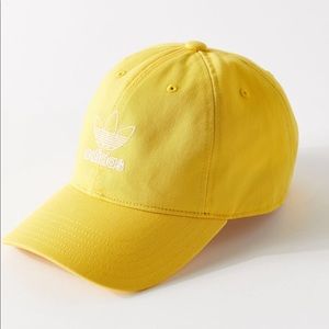 NWT Adidas Originals Yellow Trefoil Hat